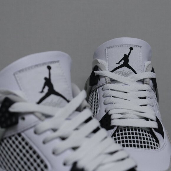 Jordan Air Jordan 4 Retro White Cement main image 4